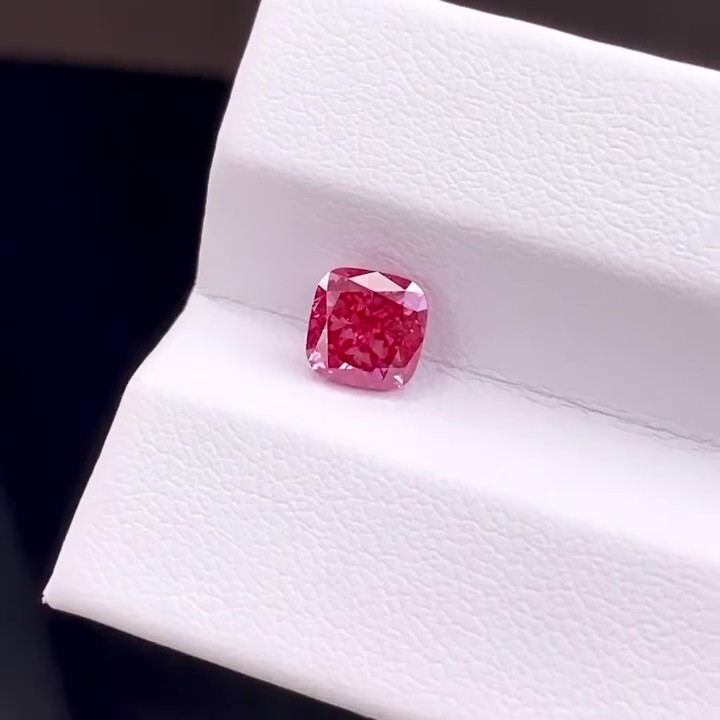 1.08 ct Cushion